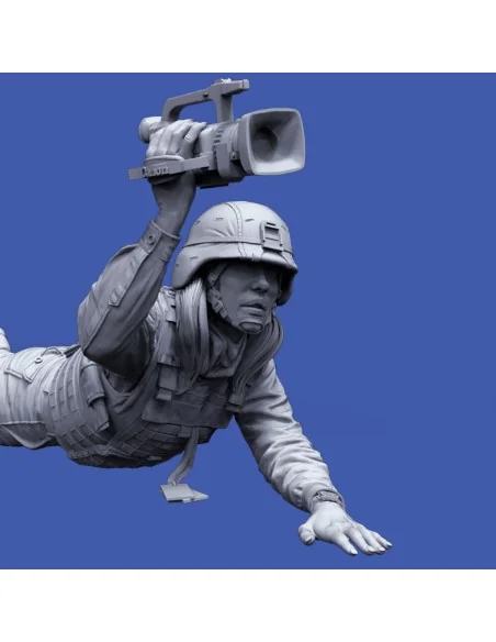 War Reporter, 1/35 - Royal Model RM960