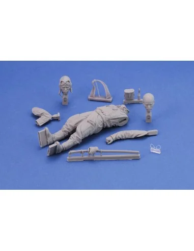 [NO_DESC] Japanese pilot - WWII, 1/16 - Royal Model RM977