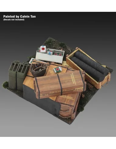 [NO_DESC] Base with 105 mm Ammo with Cases cm4x4 - Royal Model RM992