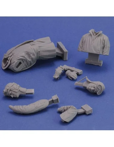 U.S. tank crew WWII - no. 1, 1/16 - Royal Model RM1002