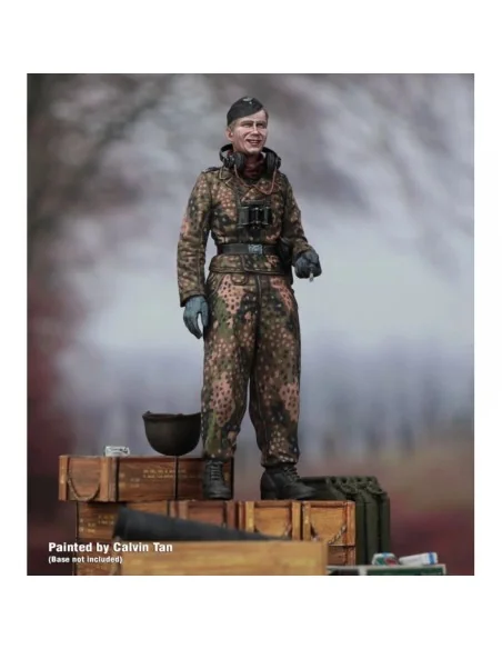 German tanker with cigaret - WWII, 1/48 - Royal Model RM1023