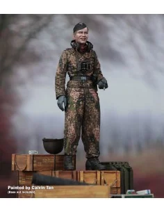 German tanker Ardennes 1944, 1/72 - Royal Model RM1025