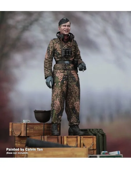 German tanker Ardennes 1944, 1/72 - Royal Model RM1025