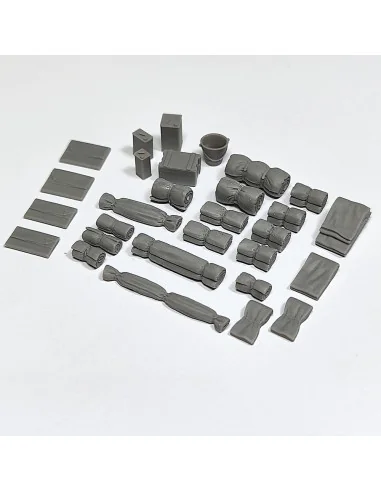 Tentpaks and bedrolls, 1/48 - Royal Model RM1032