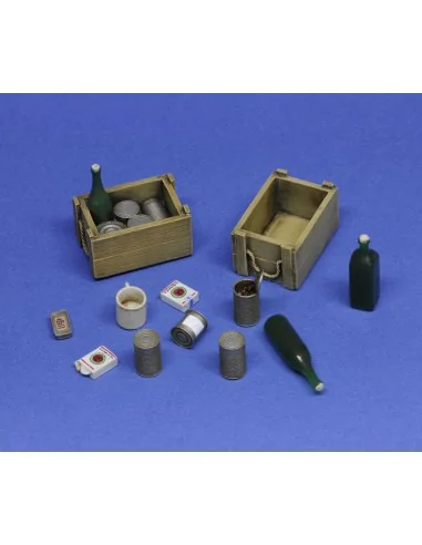 Crates, cans and bottles, 1/16 - Royal Model RM1037