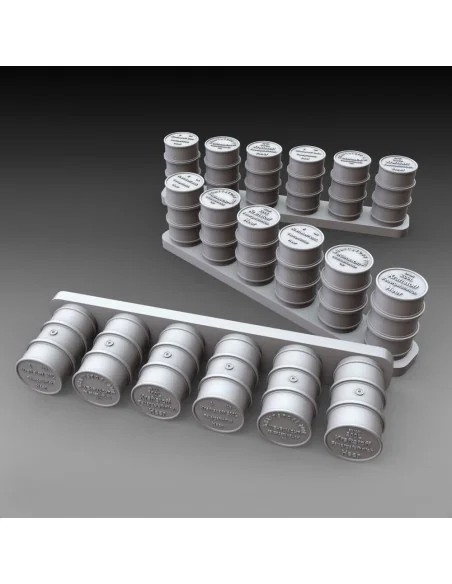 [NO_DESC] German fuel drums - WWII 18pcs., 1/72 - Royal Model RM1070