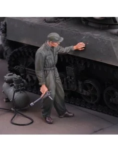 U.S. mechanic, 1/72 - Royal Model RM1110