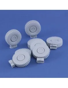 [NO_DESC] VBM Freccia wheels, 1/35 - Royal Model RM1140 2
