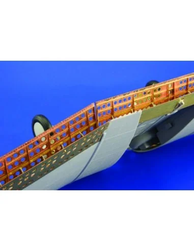 [NO_DESC] SBD Dauntless landing flaps für Trumpeter Bausatz, 1/32 -...