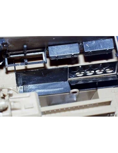 Sd.Kfz.142 Wespe mit Haubitze FH18/2 Fotoätzsatz, 1/35 - Eduard Acc...