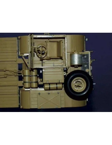 18t Zugkraftwagen Famo mit Tiefladeanhg. für Pz.Kpfw.Sd.Ah.116 Foto...