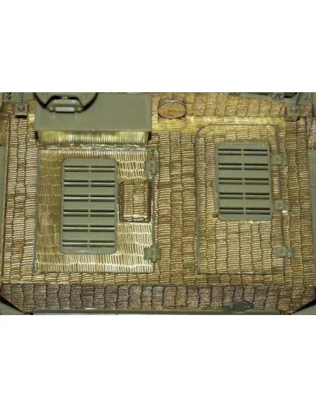 SD.KFZ. 163 Sturmgeschütz IV Zimmerit Fotoätzsatz, 1/35 - Eduard Ac...
