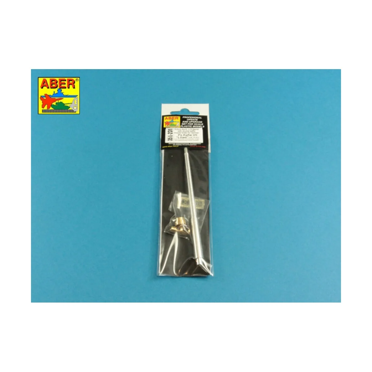 10,5cm KwK L/70 barrel with double baffle muzzle brake for German P...