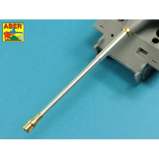 10,5cm KwK L/70 barrel with double baffle muzzle brake for German P...