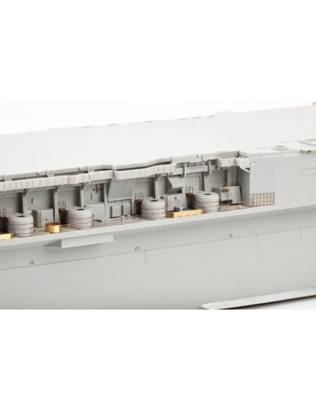 [NO_DESC] USS Midway CV-41 part 2 0 TRUMPETER, 1/350 - Eduard Acces...