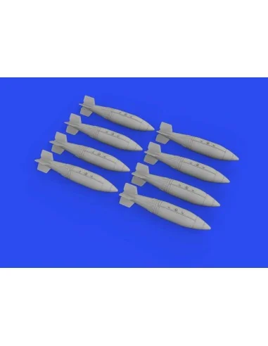 British 1000lb retarded bombs w-960 fuse for, 1/72 - Eduard Accesso...