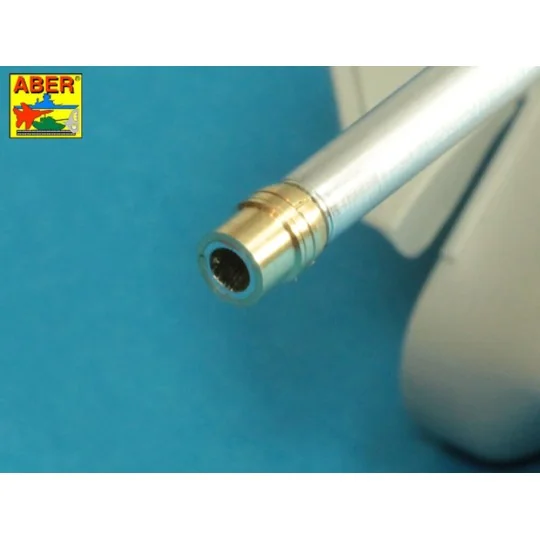 U.S 90 mm M3 barrel with thread protector for tank destroyer M36B1,...