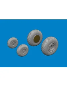 B-24H wheels AIRFIX, 1/72 - Eduard Accessories 672380 2
