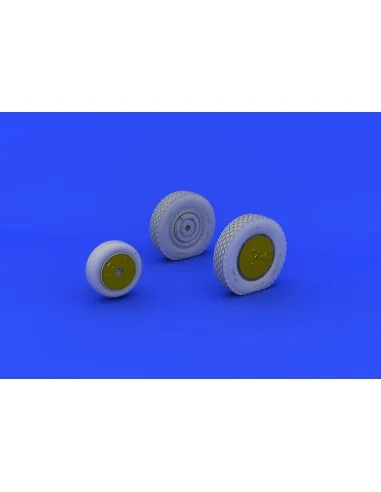 P-39 wheels late for KittyHawk, 1/32 - Eduard Accessories 632073