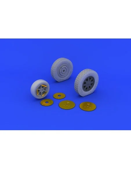 P-39 wheels late for KittyHawk, 1/32 - Eduard Accessories 632073