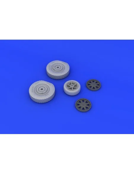 P-39 wheels late for KittyHawk, 1/32 - Eduard Accessories 632073