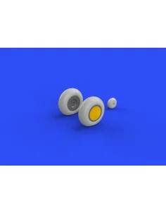 P-40 wheels w/pattern for Hasegawa, 1/32 - Eduard Accessories 632080