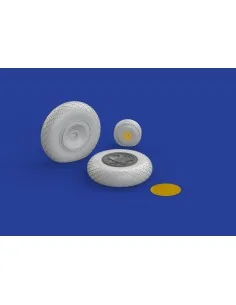 P-47D wheels for Hasagawa, 1/32 - Eduard Accessories 632088 2