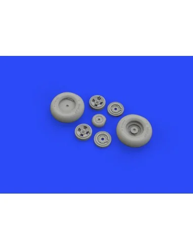Spitfire Mk.IX wheels 4spoke w/smooth tire for Tamiya, 1/32 - Eduar...