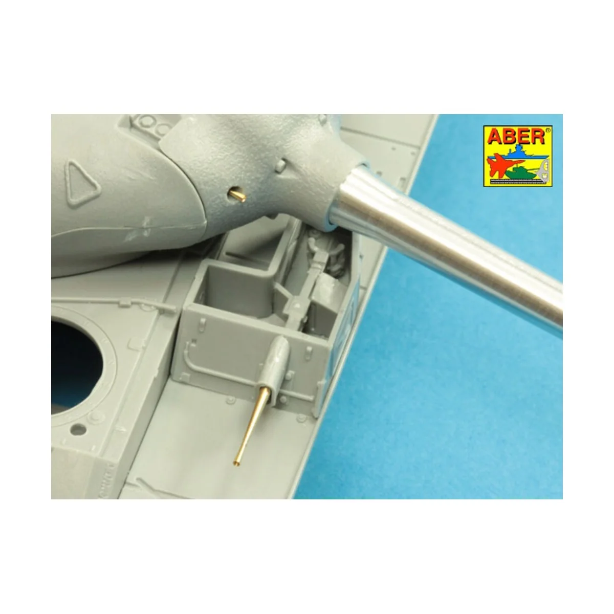 Armament for Soviet T-54-1 Medium Tank 1x100mm D-10T, 3x7,62 mm SGM...