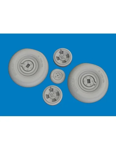 Spitfire Mk.VIII wheels 4spoke AIRFIX, 1/24 - Eduard Accessories 62...