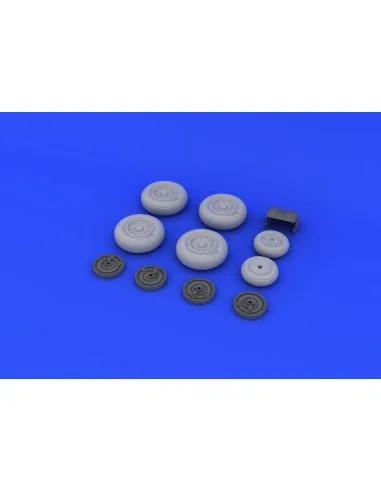 [NO_DESC] MiG-31 wheels for AMK, 1/48 - Eduard Accessories 648248