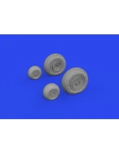 Mi-4 wheels 1/48 TRUMPETER, 1/48 - Eduard Accessories 648927