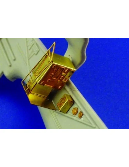 [NO_DESC] SM-79 Sparviero Exterior, 1/72 - Eduard Accessories 72406