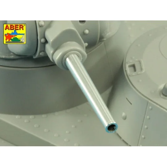 Main Armament for Soviet Heavy Tank SMK 1x76, 2mm L-11, 1x45mm M193...