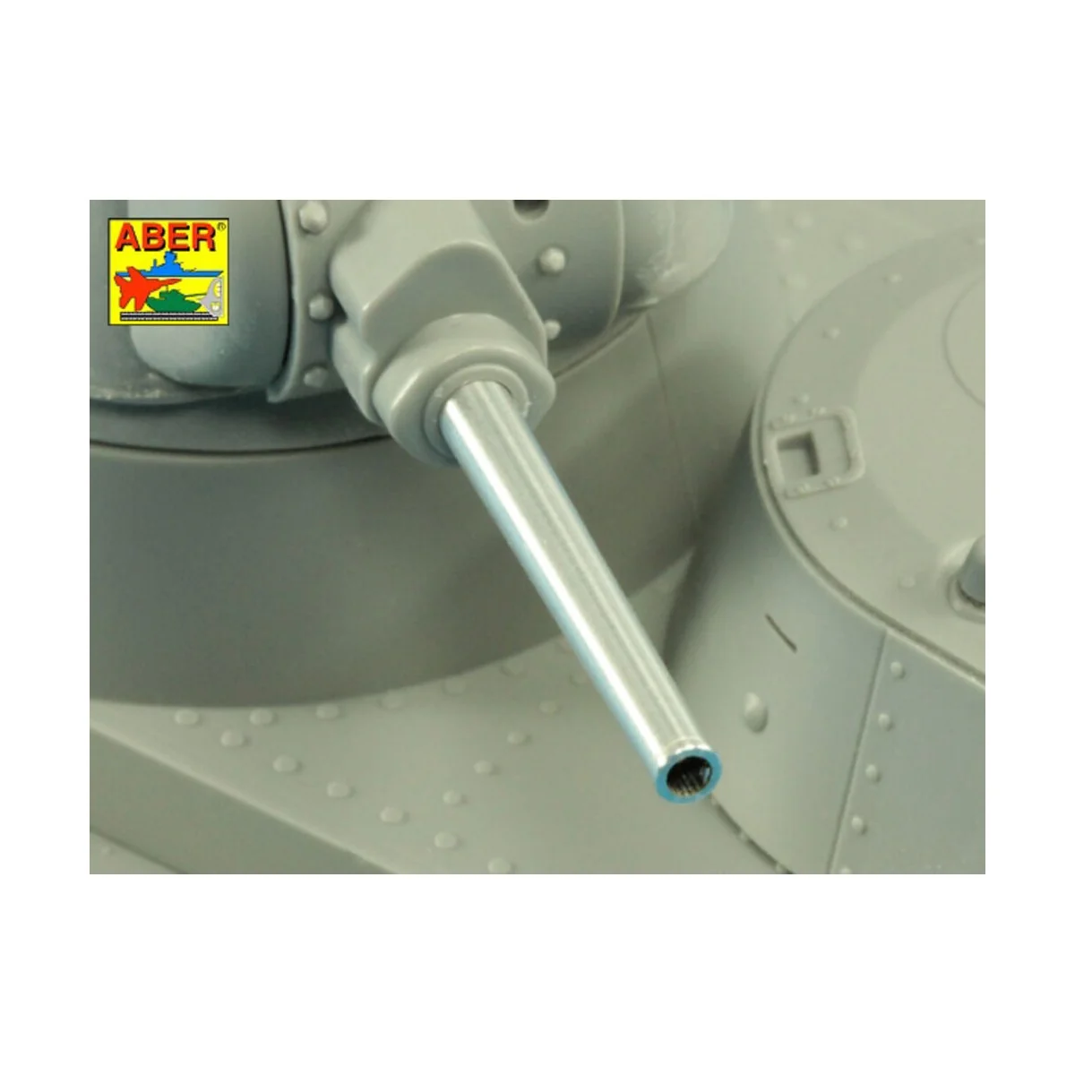 Main Armament for Soviet Heavy Tank SMK 1x76, 2mm L-11, 1x45mm M193...