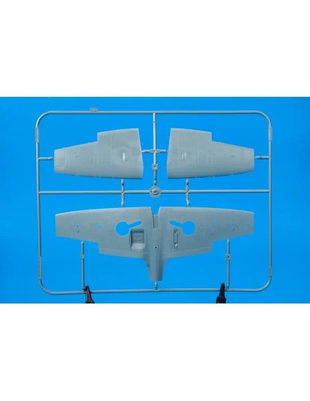 Spitfire Mk.Ia, 1/48 - Eduard Plastic Kits 82151