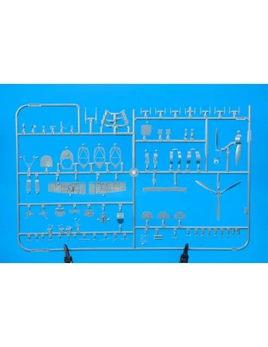 Spitfire Mk.Ia, 1/48 - Eduard Plastic Kits 82151