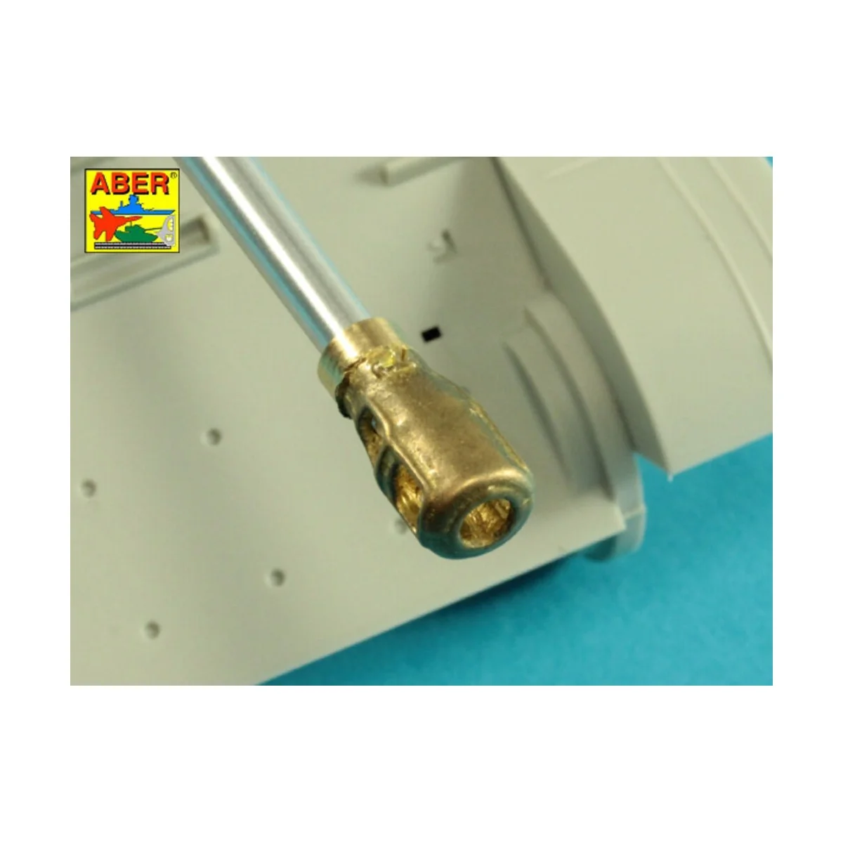 122 mm D-25S barrel for Soviet SU-102 - Aber Models 35 L-290