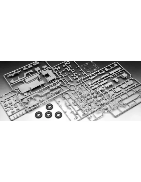 HMMWV M109 7A2, 1/35 - Revell 03366