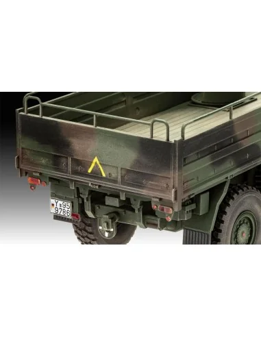 MAN 10t milgl truck 8x8, 1/35 - Revell 03367
