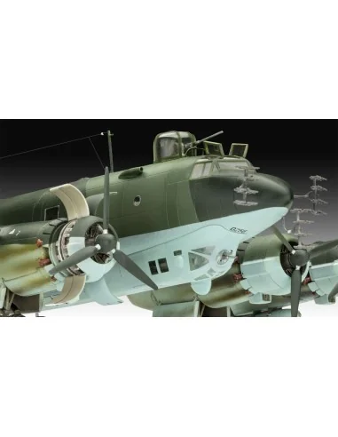 [NO_DESC] Focke-Wulf Fw 200 C-5/C-8 Condor, 1/72 - Revell 03777