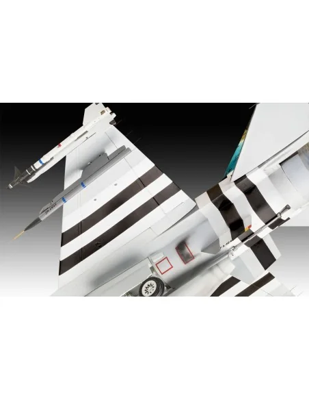 50th Anniversary F-16 Falcon, 1/32 - Revell 03802