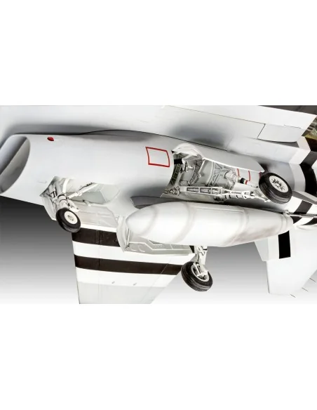 50th Anniversary F-16 Falcon, 1/32 - Revell 03802