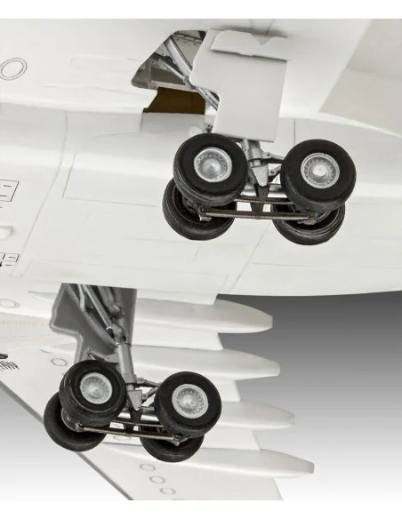 Airbus A330-300 - Lufthansa "New Livery, 1/144 - Revell 3816