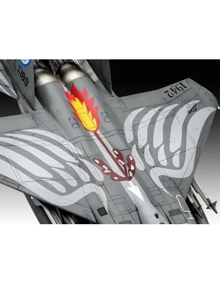 F-15E Strike Eagle, 1/72 - Revell 3841