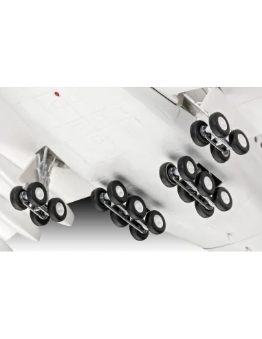 [NO_DESC] Airbus A380-800 Lufthansa New Li, 1/144 - Revell 03872