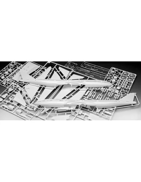 Boeing 747-8 Lufthansa"New Liver, 1/144 - Revell 03891