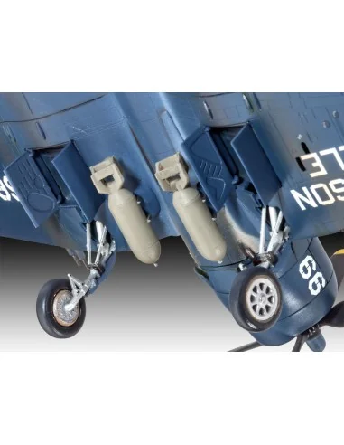 F4U-4 Corsair, 1/72 - Revell 03955