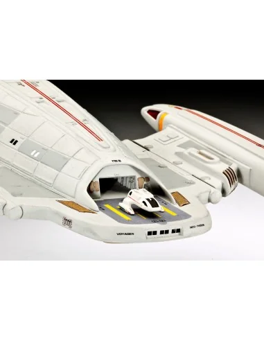 U.S.S. Voyager, 1/670 - Revell 04992