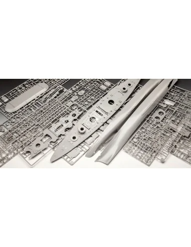 Bismarck, 1/350 - Revell 05040